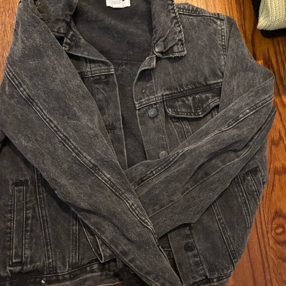Forever 21 Black Denim Jacket - Picture 1 of 2
